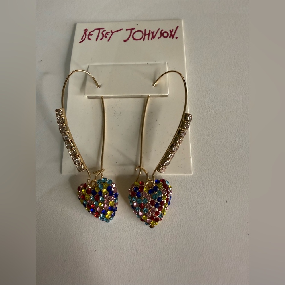 ❤️Betsey Johnson Gold-Tone Multicolor Crystal Heart Hoop Earrings